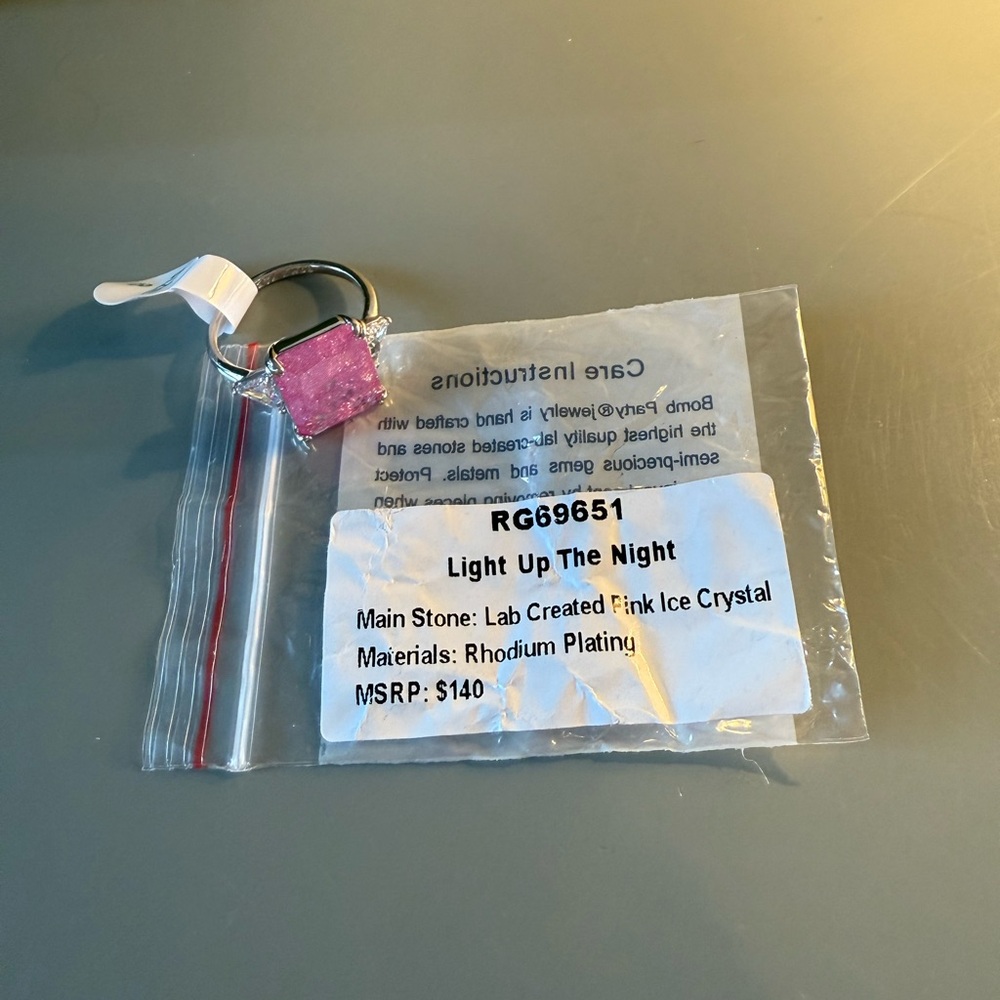 BP Bomb Party OG Ring Size 8 Pink Ice Rhodium Light Up The Night - Picture 4 of 4